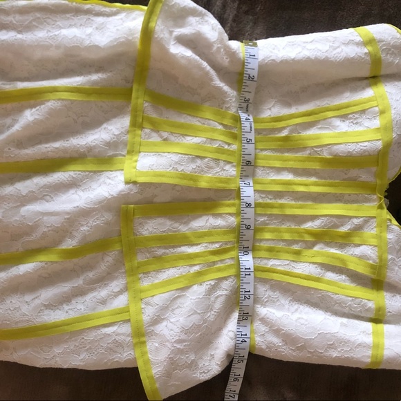 BCBG KELLYN DRESS - Picture 7 of 7